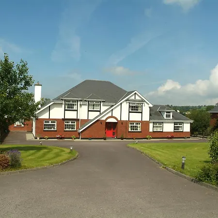 Bed & Breakfast Ashbrook 4*