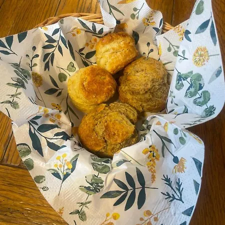 Ashbrook Bed & Breakfast 4*