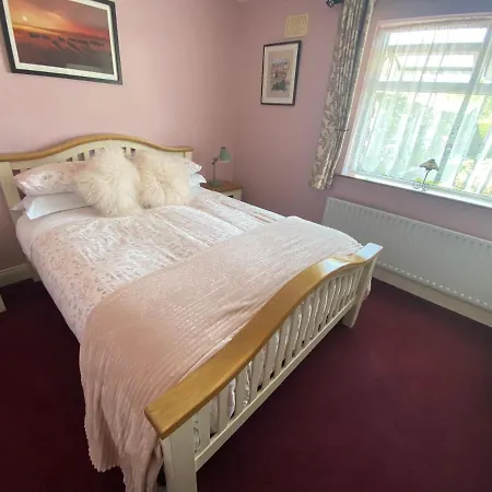 Ashbrook Bed & Breakfast Dunrine